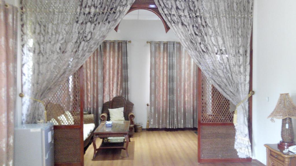 Tiger Hotel And Golden Lion Restaurant Pyin Oo Lwin Exterior photo