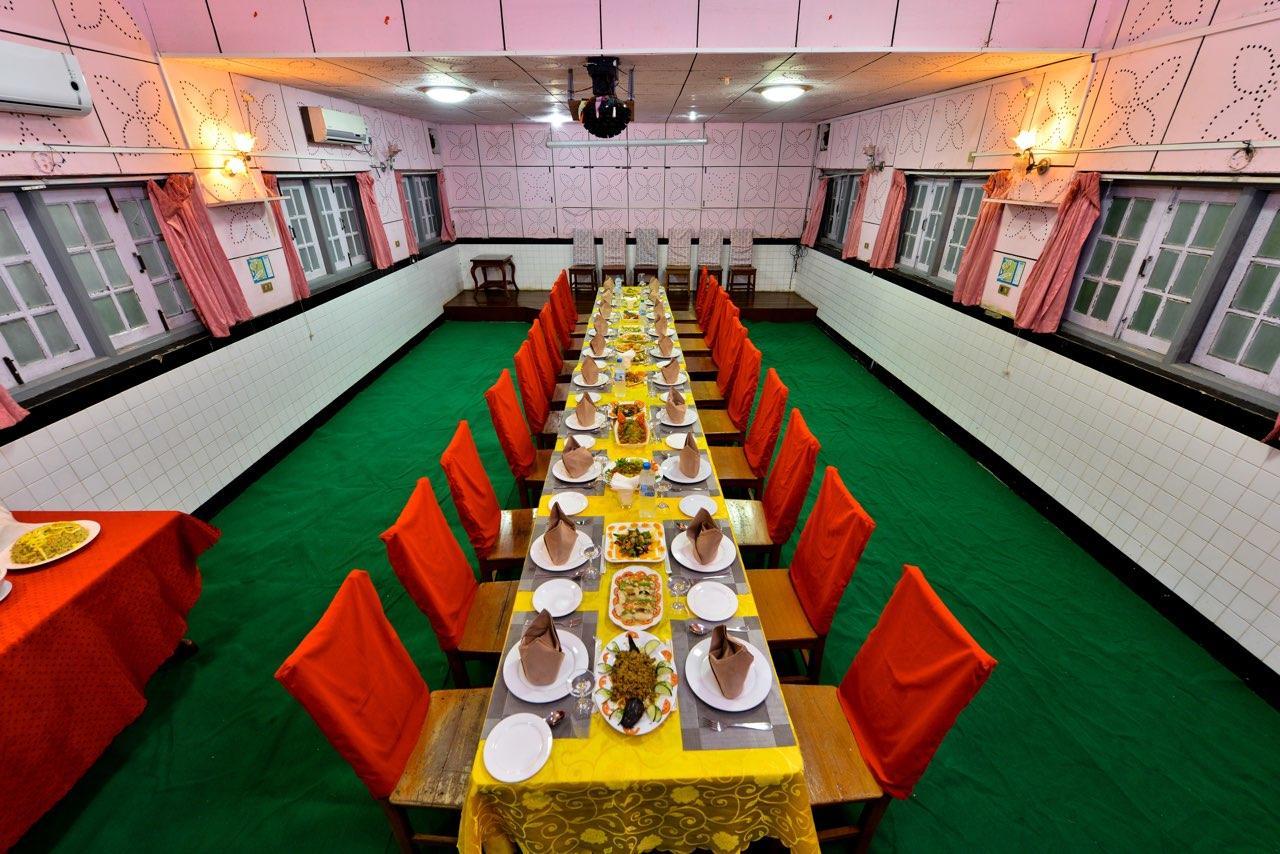 Tiger Hotel And Golden Lion Restaurant Pyin Oo Lwin Exterior photo